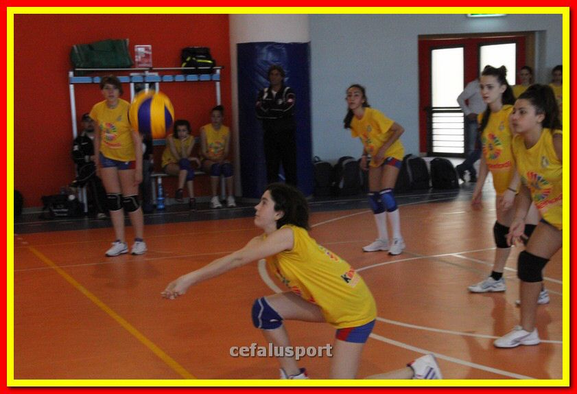 140501 volley1 114_tn.jpg
